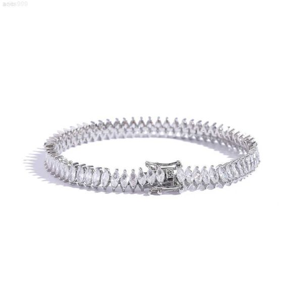 popular new design tennis chain charm 2 * 5mm bracelet horse eye zircon for hiphop jewelry, Silver
popular new design tennis chain charm 2 * 5mm bracelet horse eye zircon for hiphop jewelry, Silver