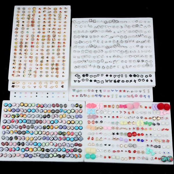 pair women acrylic crystal small stud earrings set girls child heart star animal moon crown plastic geometric earring jewelry l230620, Golden;silver
pair women acrylic crystal small stud earrings set girls child heart star animal moon crown plastic geometric earring jewelry l230620, Golden;silver