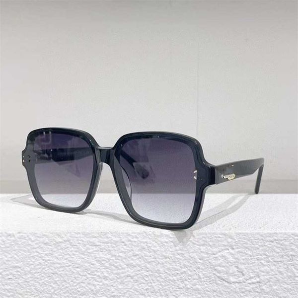 2023 new xiaoxiangjia's new online celebrity tiktok same style ins sunglasses fashionable and versatile sunglasses ch6375, White;black
2023 new xiaoxiangjia's new online celebrity tiktok same style ins sunglasses fashionable and versatile sunglasses ch6375, White;black