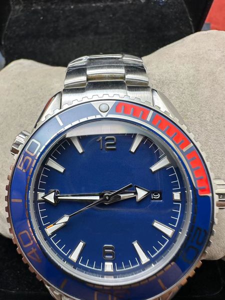 men's watch with automatic mechanical movement fashion blue face black date real ceramics bezel can move work chronograph waterproof st, Slivery;black
men's watch with automatic mechanical movement fashion blue face black date real ceramics bezel can move work chronograph waterproof st, Slivery;black