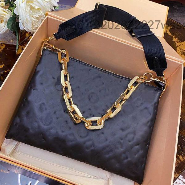 crossbody bags chain shoulder women handbag purse hobo underarm baguette coussin pouch wide straps embossing fashion letters removable
crossbody bags chain shoulder women handbag purse hobo underarm baguette coussin pouch wide straps embossing fashion letters removable