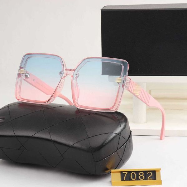 fashion ch sunglasses new xiangjia same style high definition sunglasses large box show face small with original box, White;black
fashion ch sunglasses new xiangjia same style high definition sunglasses large box show face small with original box, White;black