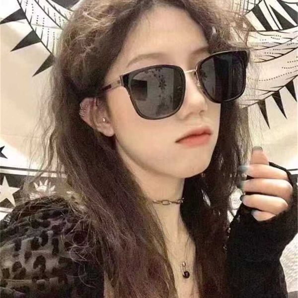 2023 new family box gg0563sk network red same style individualized men's and women's sunglasses fashion, White;black
2023 new family box gg0563sk network red same style individualized men's and women's sunglasses fashion, White;black