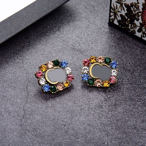 Elegant Crystal Enamel Pearl Letter Ear Stud Earrings Luxury Brand Designer Fashion Women Copper Silver Lovers Jewelry Accessories Wedding Party Gift
Elegant Crystal Enamel Pearl Letter Ear Stud Earrings Luxury Brand Designer Fashion Women Copper Silver Lovers Jewelry Accessories Wedding Party Gift