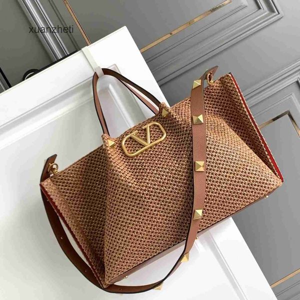 style fashion classic lady crossbody tote bags designer valentins handbags bag woven women beach rivet large capacity handbag kv5o
style fashion classic lady crossbody tote bags designer valentins handbags bag woven women beach rivet large capacity handbag kv5o