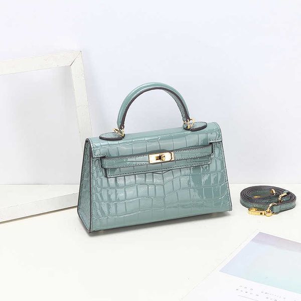 designer kelys tote bag leather second-generation lacquer bag alligator mini one shoulder messenger fashion texture cute handbag1utq
designer kelys tote bag leather second-generation lacquer bag alligator mini one shoulder messenger fashion texture cute handbag1utq