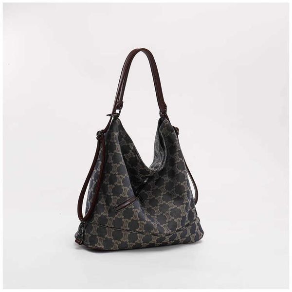 guangzhou huihui women's bag large capacity tote bag women's new niche casual backpack single shoulder crossbody bag
guangzhou huihui women's bag large capacity tote bag women's new niche casual backpack single shoulder crossbody bag