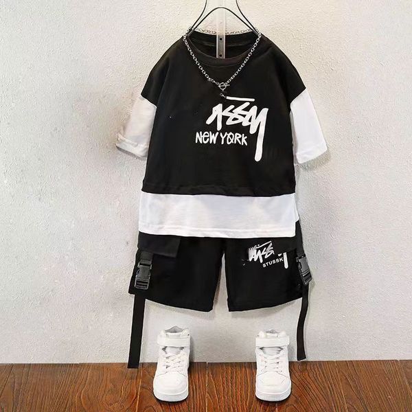 jerseys childrens street dance set boys summer short sleeve performance two piece hip hop girls dress 230707
jerseys childrens street dance set boys summer short sleeve performance two piece hip hop girls dress 230707
