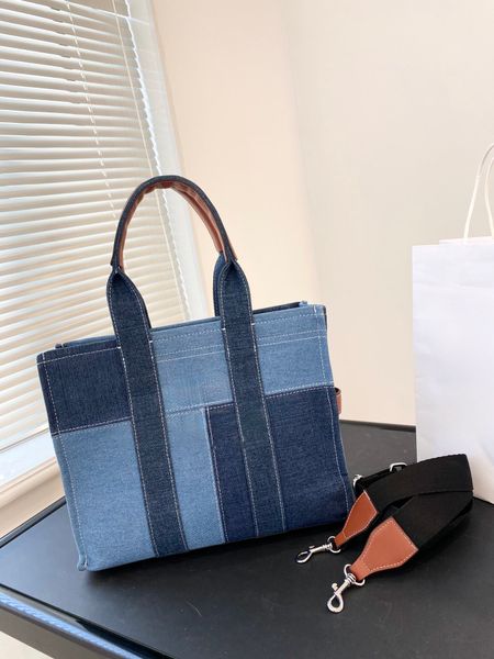 the tote bag luxury handbag womens mens designer bag cowboy pochette shoulder bag crossbody canvas nylon travel clutch handbag
the tote bag luxury handbag womens mens designer bag cowboy pochette shoulder bag crossbody canvas nylon travel clutch handbag