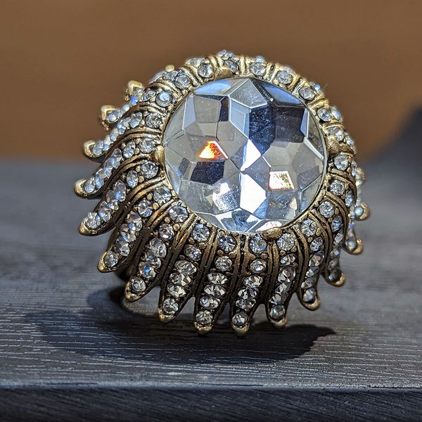 with side stones vintage full of diamond flowers design ring retro exaggerated premium large 230707, Silver
with side stones vintage full of diamond flowers design ring retro exaggerated premium large 230707, Silver