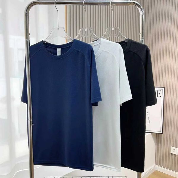 lu yoga men's sports short-sleeved t-shirt 2.0 round neck short-sleeved summer new breathable comfortable simple sports fitness clothin
lu yoga men's sports short-sleeved t-shirt 2.0 round neck short-sleeved summer new breathable comfortable simple sports fitness clothin