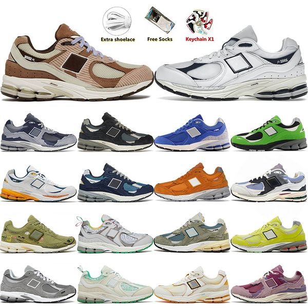2002r mens womens luxury running shoes 2002 r protection pack pink grey brown pouch black phantom lunar new year on cloud back yard legends
2002r mens womens luxury running shoes 2002 r protection pack pink grey brown pouch black phantom lunar new year on cloud back yard legends