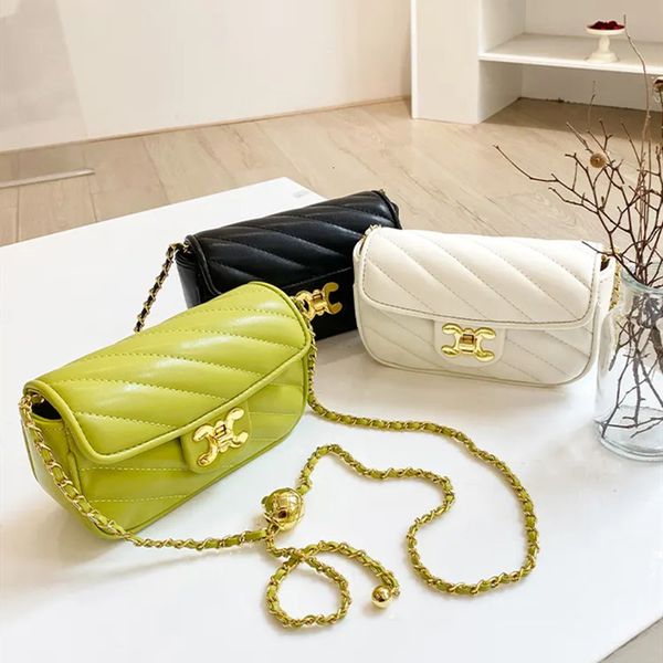 evening bags 2023 tassel small messenger bag for women trend lingge embroidery camera female shoulder fashion chain ladies crossbody 230710
evening bags 2023 tassel small messenger bag for women trend lingge embroidery camera female shoulder fashion chain ladies crossbody 230710