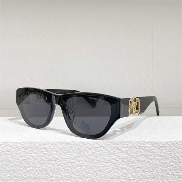 2023 new warren net red same personalized letter women's versatile fashion sunglasses va1118, White;black
2023 new warren net red same personalized letter women's versatile fashion sunglasses va1118, White;black