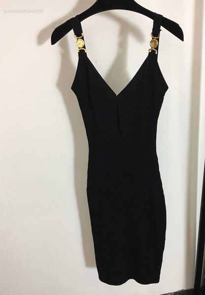 women runway dresses v neck sleeveless knit slim dress female gold button long milan party clothing my104, Black;gray
women runway dresses v neck sleeveless knit slim dress female gold button long milan party clothing my104, Black;gray