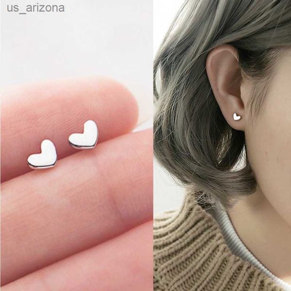 love heart super small earrings simple compact cute student earrings for women minimalist copper hypoallergenic stud earrings l230620, Golden;silver
love heart super small earrings simple compact cute student earrings for women minimalist copper hypoallergenic stud earrings l230620, Golden;silver