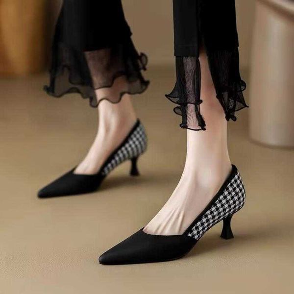 sandals new roman mixed color women leather shoes pointed toe comfortable low high heels casual handmade slip-on womens pumps 230417, Black
sandals new roman mixed color women leather shoes pointed toe comfortable low high heels casual handmade slip-on womens pumps 230417, Black