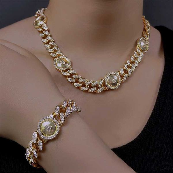 strands hip hop 13mm prong cuban link chain choker necklace for women men bling luxury rhinestone paved iced out necklaces jewelry 230613, Black
strands hip hop 13mm prong cuban link chain choker necklace for women men bling luxury rhinestone paved iced out necklaces jewelry 230613, Black