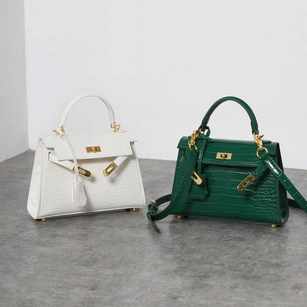 designer hemrres tote bag 2023 new kelys crocodile light luxury white mini second generation women's handbag commuter crossbody
designer hemrres tote bag 2023 new kelys crocodile light luxury white mini second generation women's handbag commuter crossbody