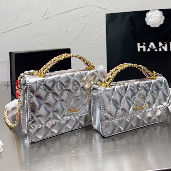 women woc flap bag hollow metal handle designer tote calfskin leather multicolor matelasse chain crossbody shoulder handbag 5 colors fashion
women woc flap bag hollow metal handle designer tote calfskin leather multicolor matelasse chain crossbody shoulder handbag 5 colors fashion