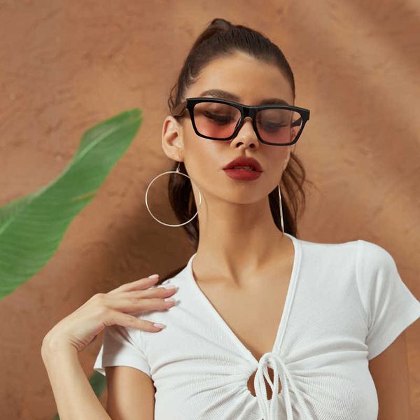 metal hinge new fashion personalized trend box sunvisor uv resistant sunglasses 5605, White;black
metal hinge new fashion personalized trend box sunvisor uv resistant sunglasses 5605, White;black