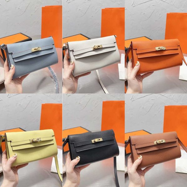luxury designer bags hes bag mini fanny pack pig nose woc chain bags handbag shoulder bag tote women's new fashion texture locking mult
luxury designer bags hes bag mini fanny pack pig nose woc chain bags handbag shoulder bag tote women's new fashion texture locking mult