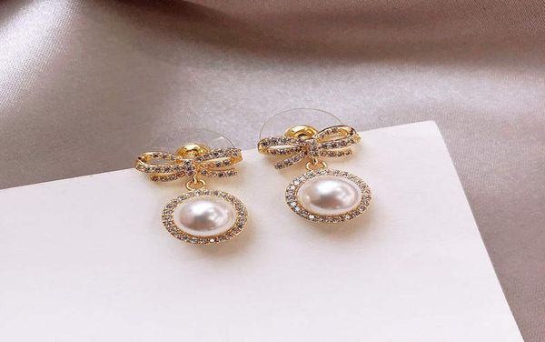 luxury jewelry studs butterfly earrings set jewelry for women designer fashion gold pearl statement love earrings2767564, Golden
luxury jewelry studs butterfly earrings set jewelry for women designer fashion gold pearl statement love earrings2767564, Golden