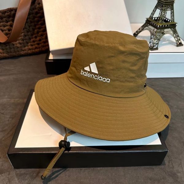 couple summer sports style designer bucket hat outdoor vacation travel mountaineering fishing fast drying material letter print wide brim ha, Blue;gray
couple summer sports style designer bucket hat outdoor vacation travel mountaineering fishing fast drying material letter print wide brim ha, Blue;gray