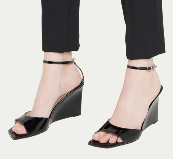 desginer sandals brien 85mm sandal women dress pumps ankle strap wedge sandals platform high heel patent leather square toe 35-43box white b, Black
desginer sandals brien 85mm sandal women dress pumps ankle strap wedge sandals platform high heel patent leather square toe 35-43box white b, Black