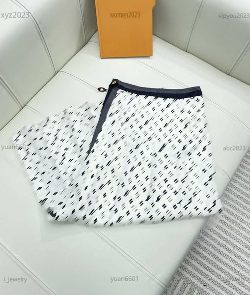 designer clothing women skirt letter flower print lady dress summer side zipper decoration skirt multiple product, Black
designer clothing women skirt letter flower print lady dress summer side zipper decoration skirt multiple product, Black
