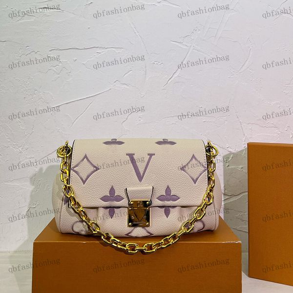 designer women shoulder bag underarm bag leather fine printed hardware metal buckle gold chain handbag mouth red envelope makeup box large c
designer women shoulder bag underarm bag leather fine printed hardware metal buckle gold chain handbag mouth red envelope makeup box large c