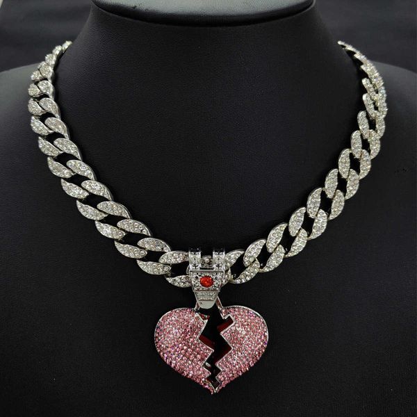 trendy ins full diamond pink broken heart painting oil pendant necklace fashion love jewelry 230628, Silver
trendy ins full diamond pink broken heart painting oil pendant necklace fashion love jewelry 230628, Silver