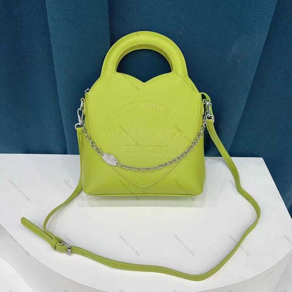 fashion womens designer the shoulder bag handbags dumpling fashion leather men bag baguette jacquard camouflage paisley outdoor messenger ba
fashion womens designer the shoulder bag handbags dumpling fashion leather men bag baguette jacquard camouflage paisley outdoor messenger ba