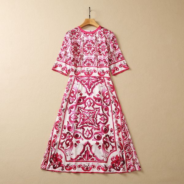 european and american women's dress 2023 summer new style five-quarter sleeve court print round collar pleated silk dress xxl, Black;gray
european and american women's dress 2023 summer new style five-quarter sleeve court print round collar pleated silk dress xxl, Black;gray
