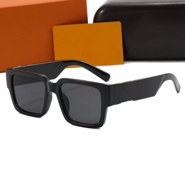 2023 new european and american personality fashion watermark one-piece square frame women's sunglasses popular sunglasses women's, White;black
2023 new european and american personality fashion watermark one-piece square frame women's sunglasses popular sunglasses women's, White;black
