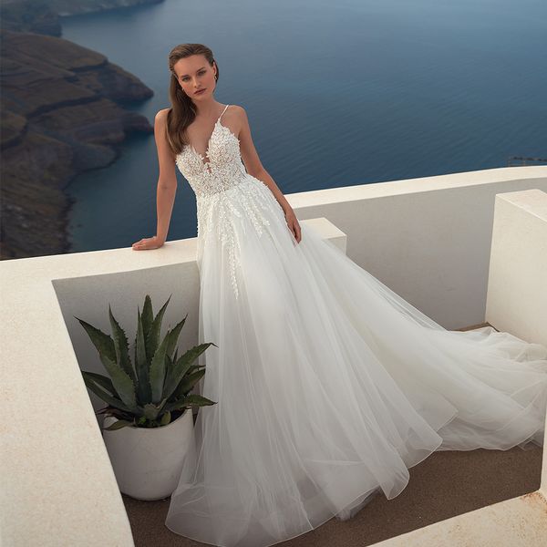 stunning spaghetti strap beach wedding dress lace appliques a line womens bridal gown backless beaded robe de mariee, White
stunning spaghetti strap beach wedding dress lace appliques a line womens bridal gown backless beaded robe de mariee, White
