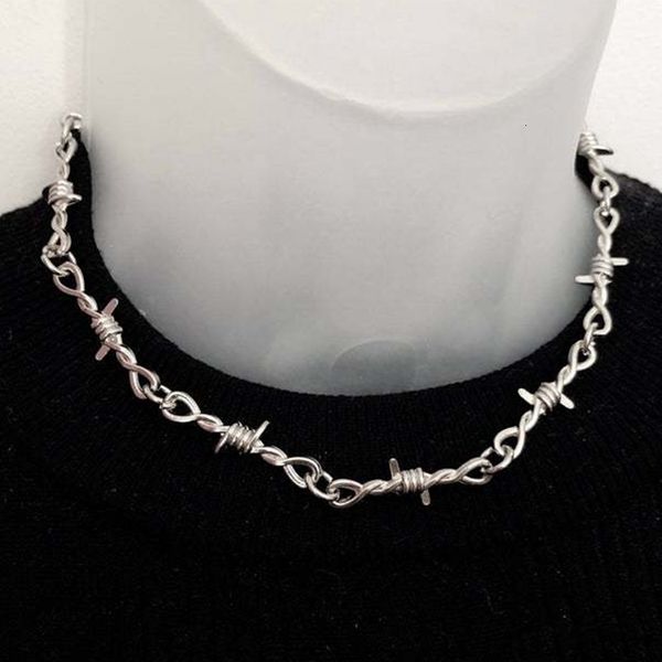pendant necklaces tiny wire thorns iron necklace ladies hip hop gothic punk style barbed small thorn chain collar gift 230630, Silver
pendant necklaces tiny wire thorns iron necklace ladies hip hop gothic punk style barbed small thorn chain collar gift 230630, Silver