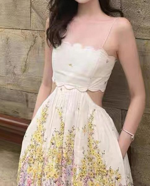 new hollow out waist strap dress, Black;gray
new hollow out waist strap dress, Black;gray