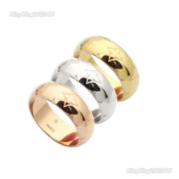 brand classic couple ring fashion luxury designer rings for men and women plated 18k gold ring jewelry, Silver
brand classic couple ring fashion luxury designer rings for men and women plated 18k gold ring jewelry, Silver