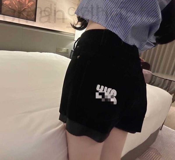 women's shorts designer * 2023 new patch letter velvet shorts apwo tkkw, White;black
women's shorts designer * 2023 new patch letter velvet shorts apwo tkkw, White;black
