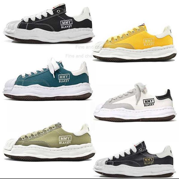 maison mihara yasuhiro mmy blakey with box designer running shoes leather canvas low platform sneakers triple black whit green shoes men wom
maison mihara yasuhiro mmy blakey with box designer running shoes leather canvas low platform sneakers triple black whit green shoes men wom
