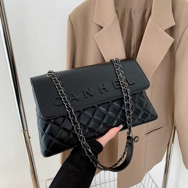 store handbag online exit luxury soft leather women's fashion shoulder bag live solid color diamond grid letter double chain wanderer
store handbag online exit luxury soft leather women's fashion shoulder bag live solid color diamond grid letter double chain wanderer