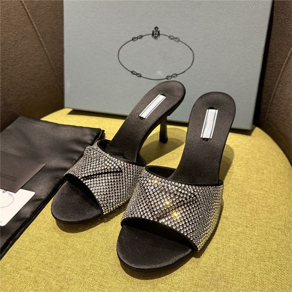designer luxury women's black brushed leather logo heeled slides sandals slide sandals shoes with box
designer luxury women's black brushed leather logo heeled slides sandals slide sandals shoes with box