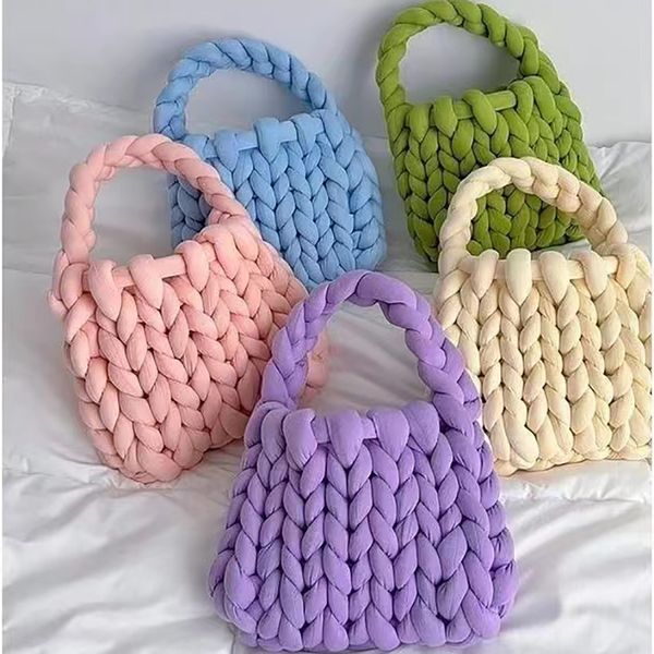 chunky yarn knitted shoulder bag thick bulky giant wool hand woven tote messenger bag
chunky yarn knitted shoulder bag thick bulky giant wool hand woven tote messenger bag