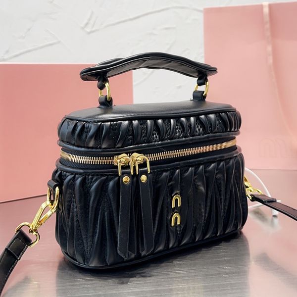 fashion pleated box bag square flap crossbody bags women handbags solid color shoulder purse zipper closure gold hardware removable strap tr
fashion pleated box bag square flap crossbody bags women handbags solid color shoulder purse zipper closure gold hardware removable strap tr