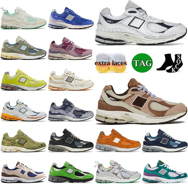 mens women running shoes 2002r b2002r athletic luxury triple s black white protection pack pink rain cloud phantom sea salt sail designer bo
mens women running shoes 2002r b2002r athletic luxury triple s black white protection pack pink rain cloud phantom sea salt sail designer bo