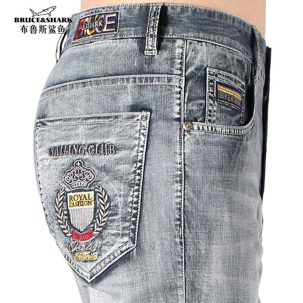 raincoats bruce&shark 2021 new summer men jeans thin stretch cotton straight casual fashion denim jeans cowboys men's jeans washed, Black
raincoats bruce&shark 2021 new summer men jeans thin stretch cotton straight casual fashion denim jeans cowboys men's jeans washed, Black