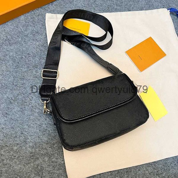 day packs women's men's handbag checked shoulder bag trendy and fashionable new crossbody student street men's brand
day packs women's men's handbag checked shoulder bag trendy and fashionable new crossbody student street men's brand