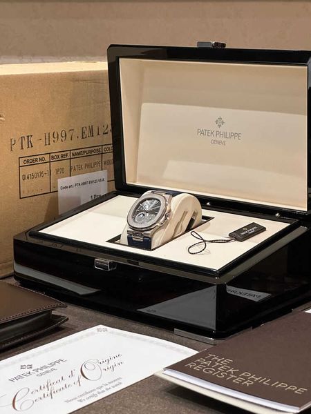 diamond p classical a sport t luxury e elegant k 40mm super thin wrist watches 5712 5724 3k zf cal.240 iced out watch for men & women teks, Slivery;brown
diamond p classical a sport t luxury e elegant k 40mm super thin wrist watches 5712 5724 3k zf cal.240 iced out watch for men & women teks, Slivery;brown