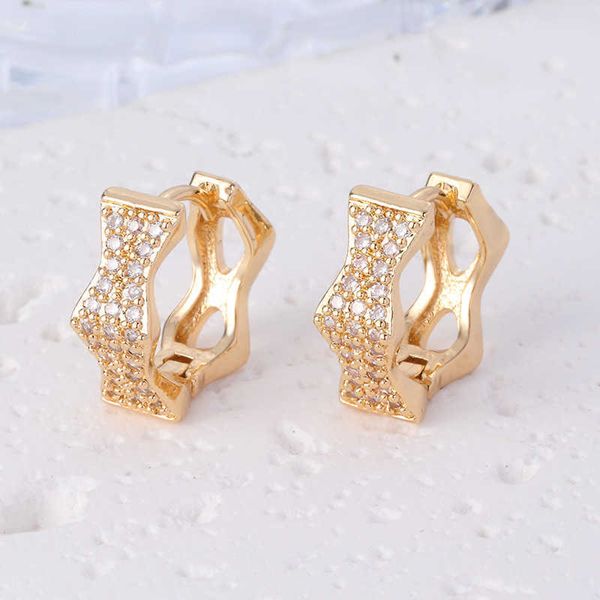 huggie hoop trend hoop clip on earrings luxurious on earring fashionable cute ear ring for women girls high end crystal female personality 1, Golden;silver
huggie hoop trend hoop clip on earrings luxurious on earring fashionable cute ear ring for women girls high end crystal female personality 1, Golden;silver